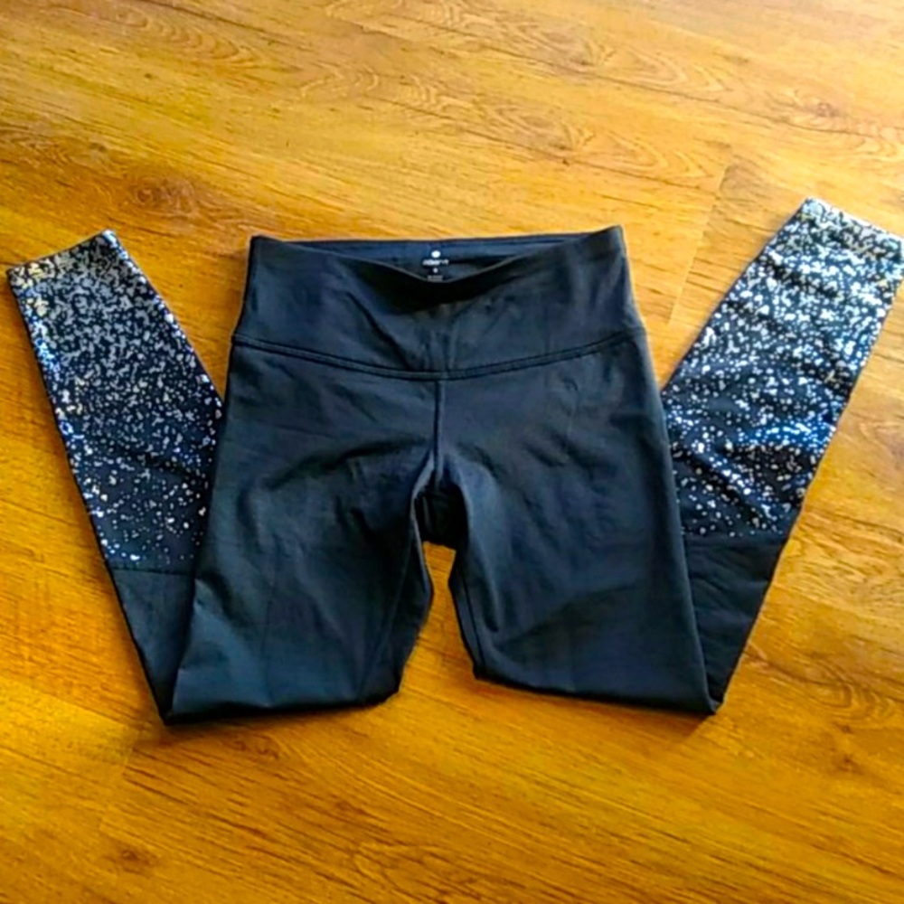 NEW without tags APANA LEGGINGS